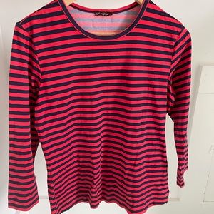 J. McLaughlin Signature Tee in Red Stripes
